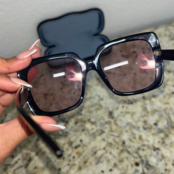 Gucci GG0418S Sunglasses main image 7